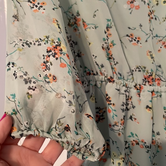 NWT Loft Outlet Petites. Size SP floral midi dress - Picture 3 of 17